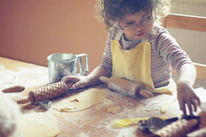 Christmas Themed Rolling Pin by Zen Solution