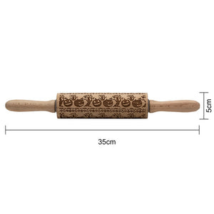 Christmas Themed Rolling Pin by Zen Solution